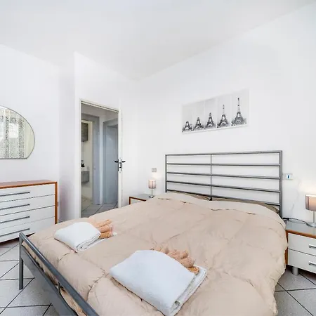 Green&sweet Apartment